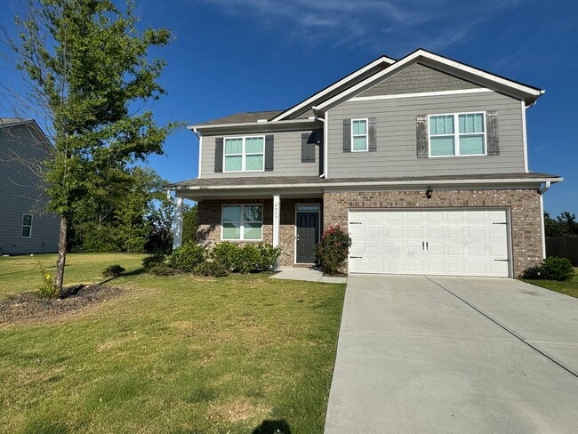 Primary Photo - Spacious Like New 5 Bedroom 3 Bath Home in...