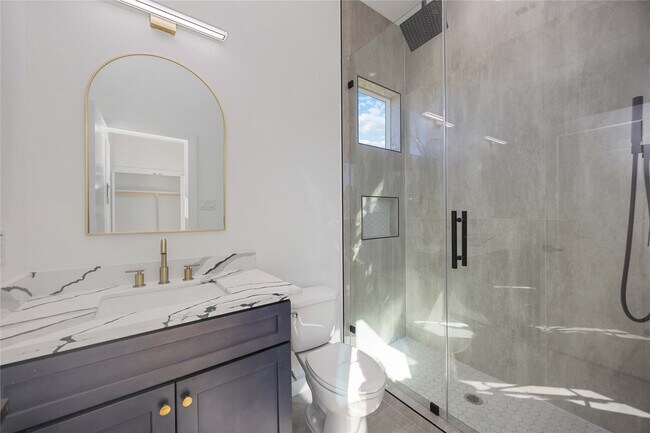 Building Photo - 4533 Bricker St