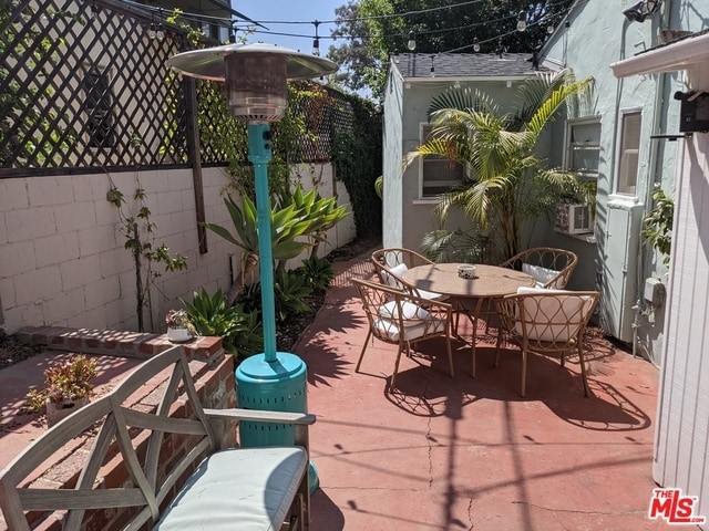 Building Photo - 1610 Glendon Ave