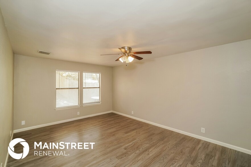 Building Photo - 10218 Grand Mdw Dr