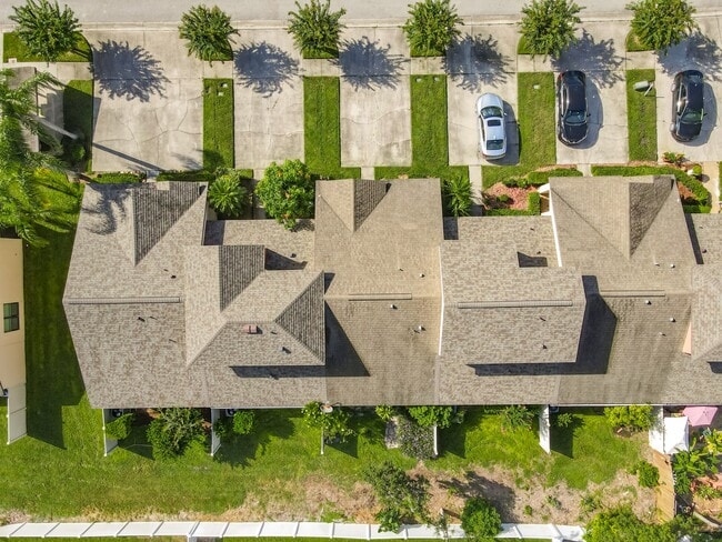 Building Photo - 600 Margie Dr