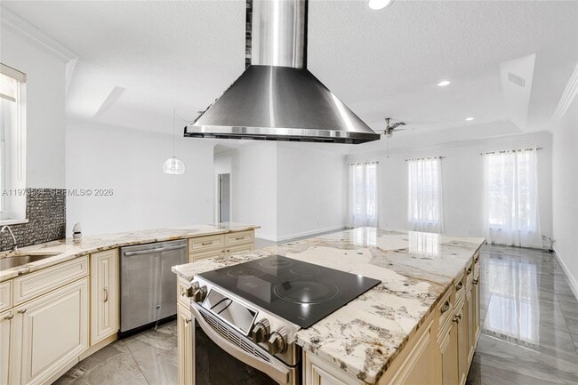 Building Photo - 13264 Lakeside Terrace