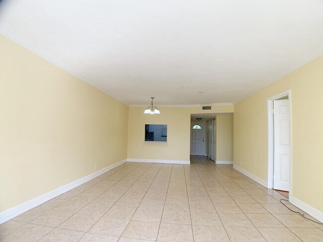 Building Photo - 8370 Sands Point Blvd