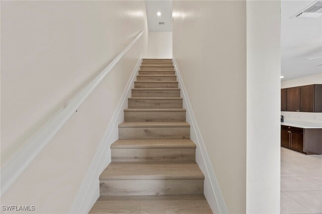 Building Photo - 15484 Wildflower Cir