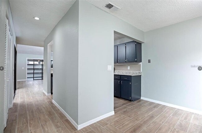 Building Photo - 2344 Flamingo Way