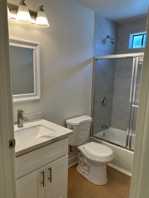 Building Photo - 14628 Delano