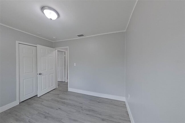 Building Photo - 1923 N Brack St