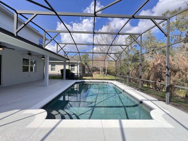 Building Photo - Perfect Home waiting for you!