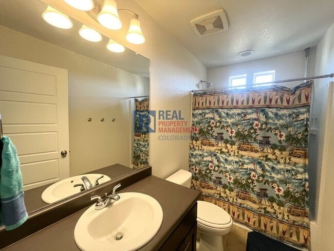 Building Photo - 18630 Burlington Pl