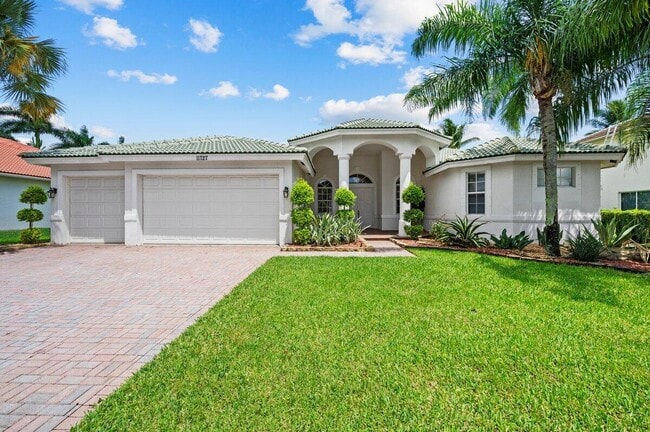 Primary Photo - 11727 Paradise Cove Ln