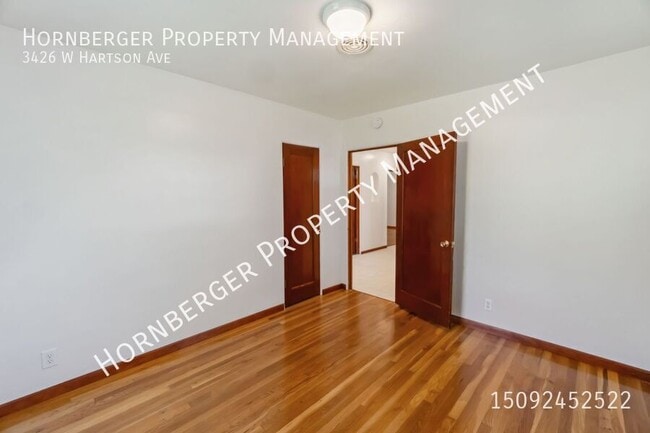 Building Photo - 3426 W Hartson Ave