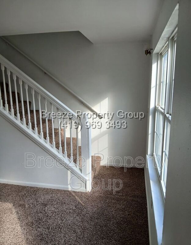 Building Photo - 501 Nova St