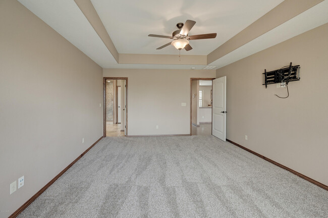 Building Photo - 117 Briarbrook Dr