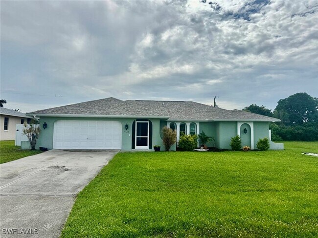 Primary Photo - 415 SE 12th Ct