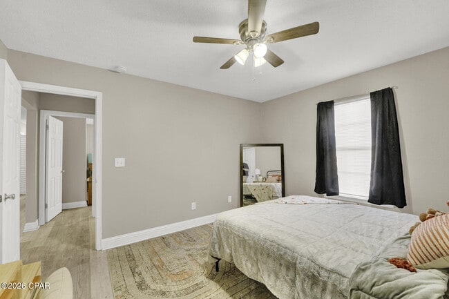 Building Photo - 5119 Marla Dr