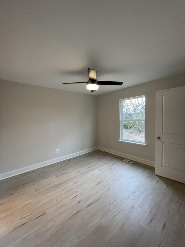 Building Photo - 3716 Central Ave