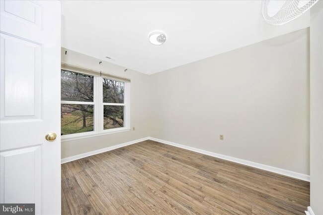 Building Photo - 6634 Rockridge Rd