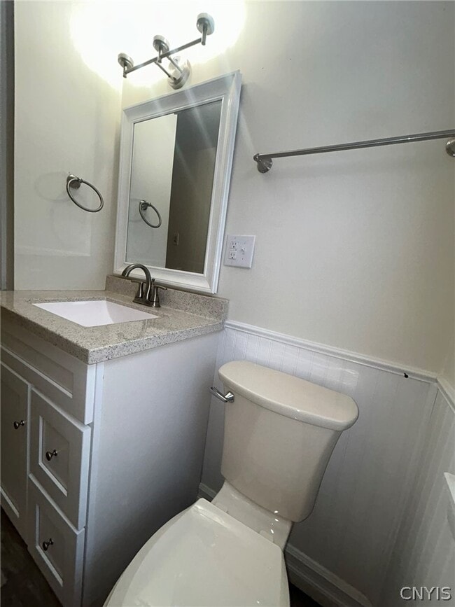 Building Photo - 3 Wills Dr