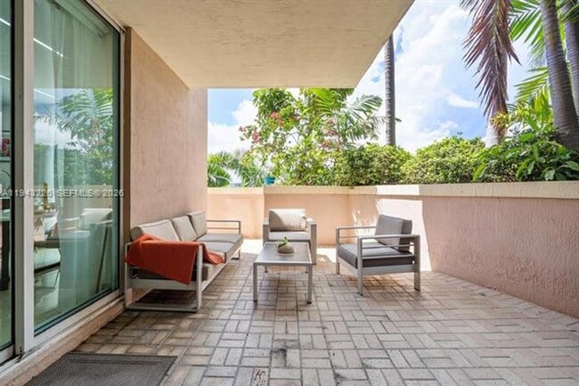 Building Photo - 17555 Atlantic Blvd