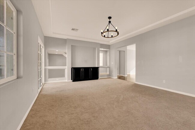 Building Photo - 6779 Philharmonic Ave