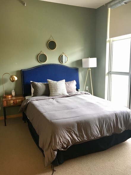 Building Photo - 1211 Lagoon Ave