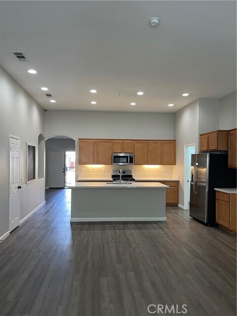 Building Photo - 24898 Sunset Vista Ave
