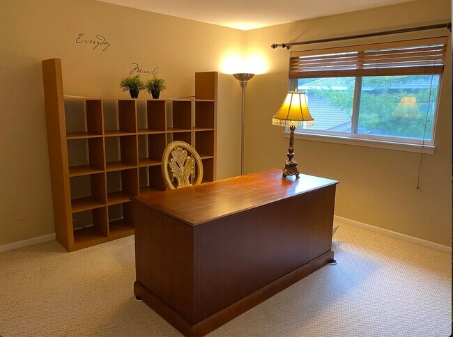 Building Photo - 7624 Beringer Ct