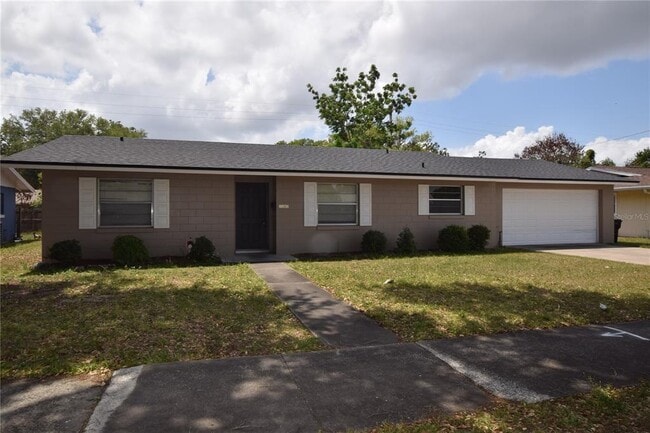 Building Photo - 2762 Clear Cove Ln