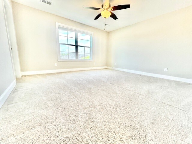 Building Photo - 3125 Breakwater Dr