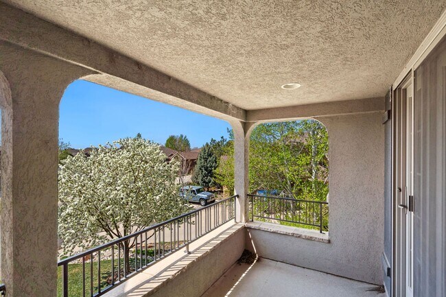 Building Photo - Beautiful 5 Bedroom Home in Windsor CO