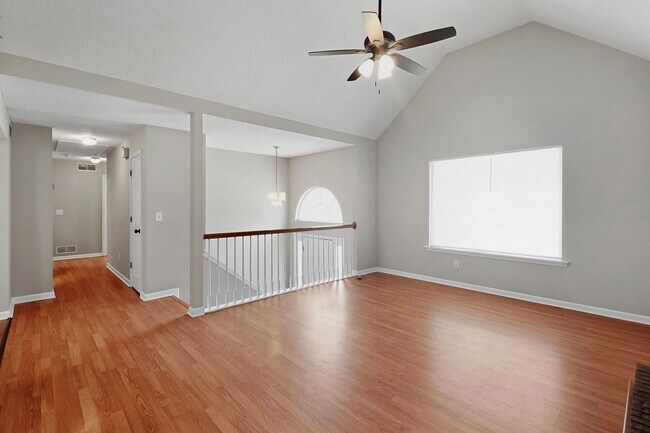 Building Photo - Spacious 4BR Home with Private In-Law Suite in Powder Springs