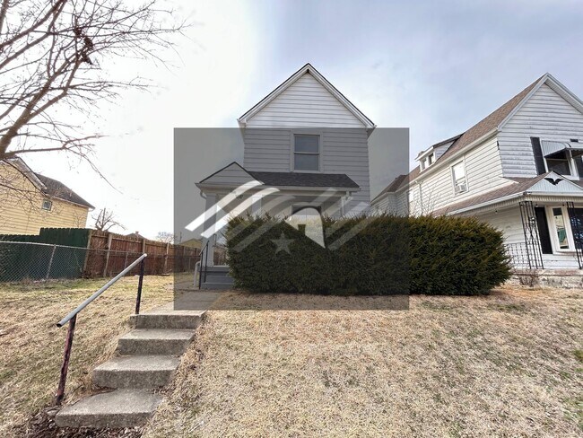 Building Photo - 211 Alaska St