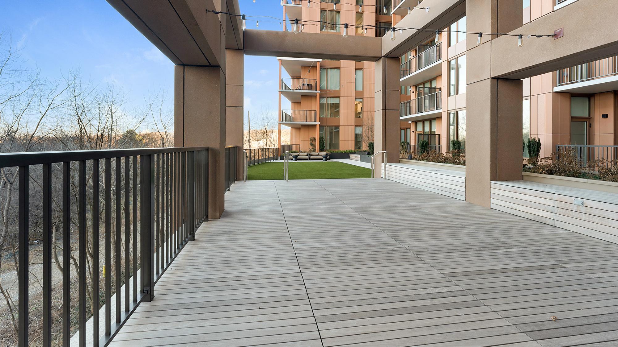 Building Photo - 632 Howard Rd SE