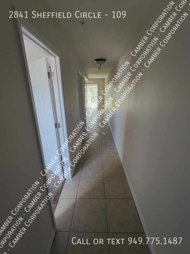 Building Photo - 2841 Sheffield Cir