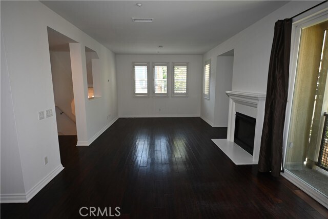 Building Photo - 2 Nautical Mile Dr