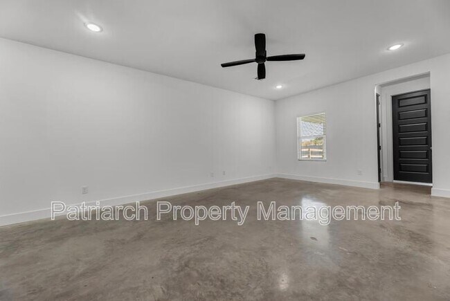 Building Photo - 3007 Alpha Wolf Ct
