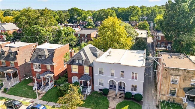 Building Photo - 4252 Castleman Ave
