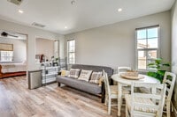 Building Photo - 1673 Harmony St