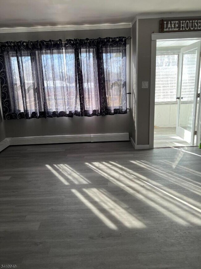 Building Photo - 126 Metro Trail