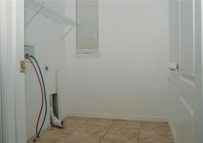 Building Photo - 2018 Estancia Cir