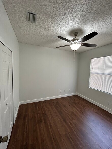 Building Photo - 3556 Mount Carmel Ln