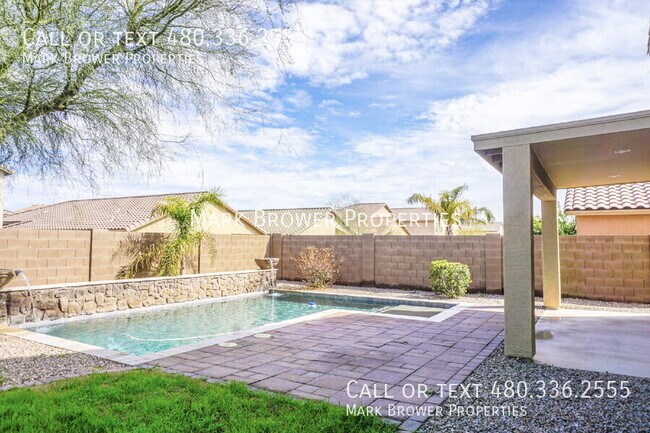 Building Photo - 2892 W Angel Way