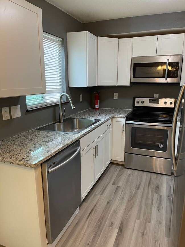 Building Photo - Available June 7th