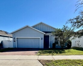 Building Photo - 421 Disa Dr