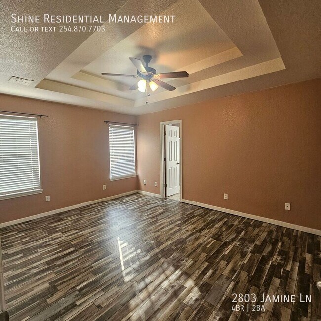 Building Photo - 2803 Jasmine Ln