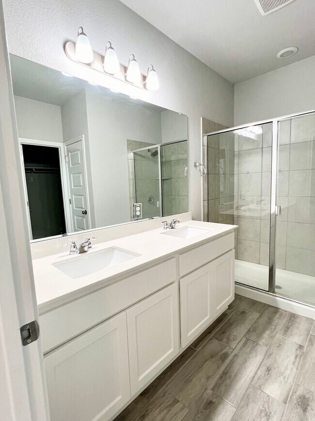 Building Photo - 256 Wild Wind Trail