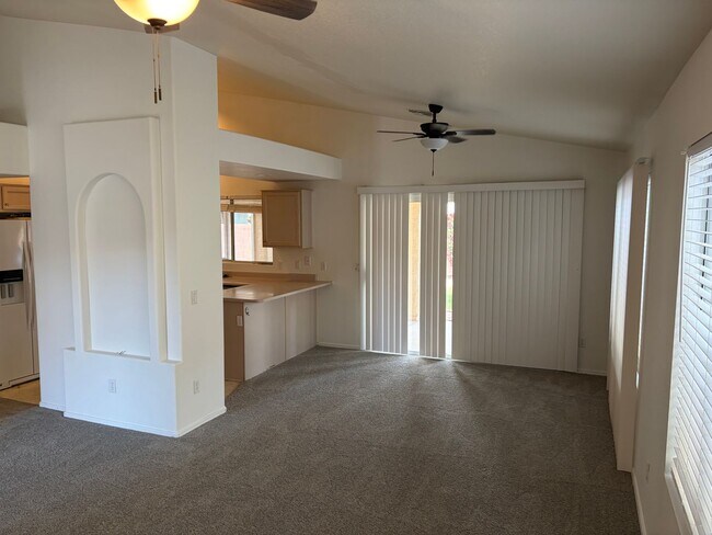 Building Photo - Updated 2BR in 55+ Community w/ Screened Patio + Private Yard – Move-In Ready!
