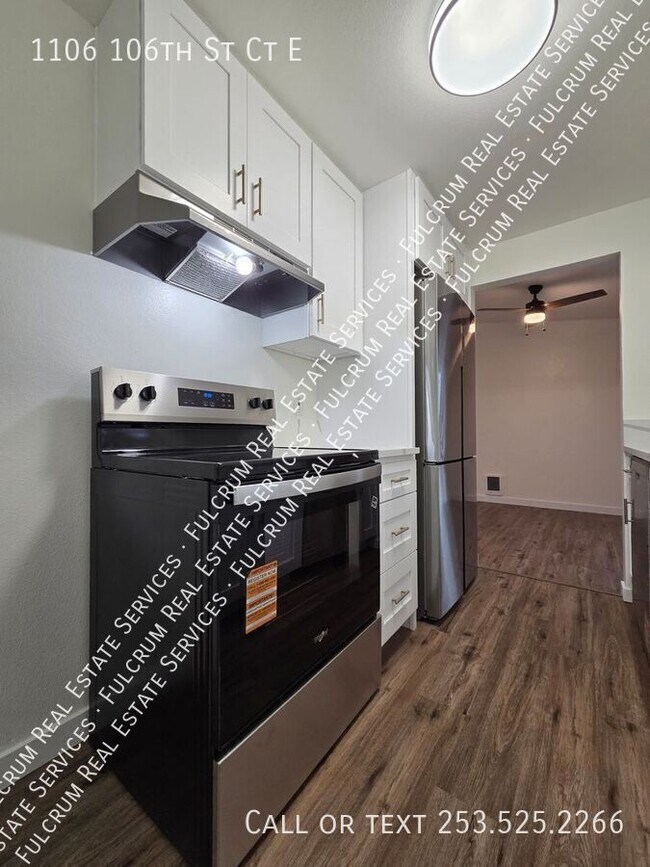 Building Photo - 1106 106th St Ct E