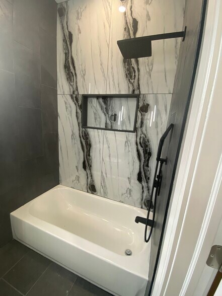 Building Photo - 1649 S 17th St