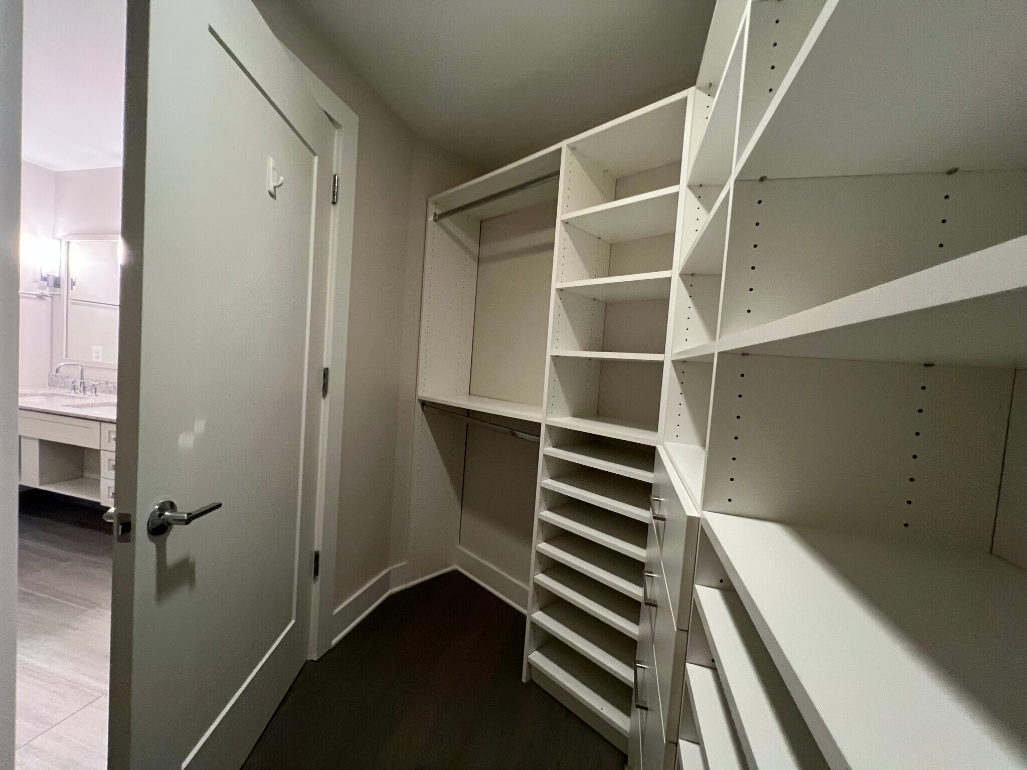 Walk-in closet - 4960 Fairmont Ave